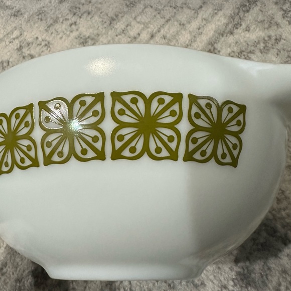 Pyrex 4 qt Autumn Floral/Square Flower Verde - Picture 8 of 13